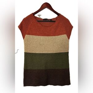 JW Style Short sleeve knit Sweater. Multi Color.